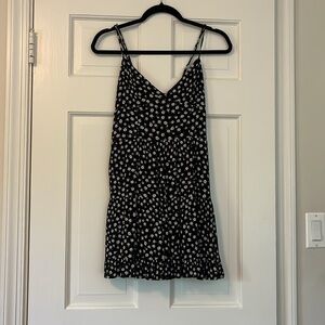 Flowy floral spring dress w/ adjustable spaghetti straps